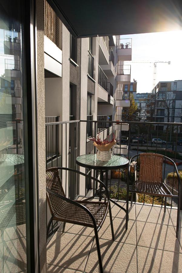 クラクフApartament Rakowickaアパートメント エクステリア 写真